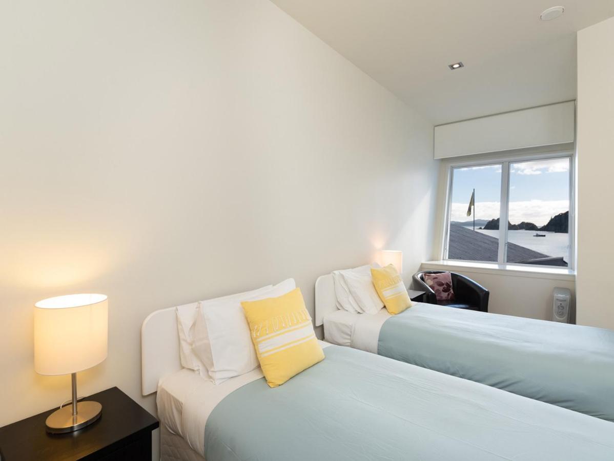 Sail Away - Waterfront Paihia Holiday Apartment エクステリア 写真
